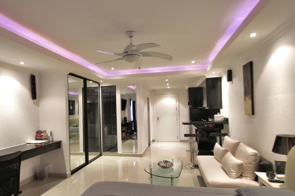 View Talay 6 Apartment Pattaya Bagian luar foto